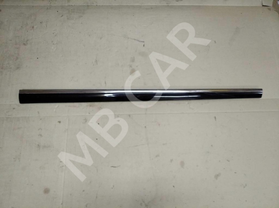 Молдинг двери MERCEDES-BENZ S-класс W220 (1998 - 2005) фото 1 — Разборка Мерседес