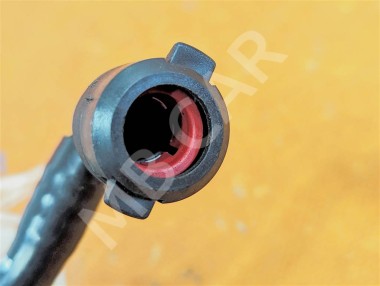 Трубка вакуумная MERCEDES-BENZ C-класс W204/S204 (2006 - 2011) — Разборка Мерседес