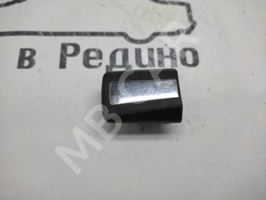 Крышка ручки двери MERCEDES-BENZ W124 W124/S124/C124/A124 (1984 - 1993) — Разборка Мерседес