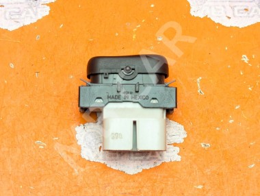 Кнопка MERCEDES-BENZ M-класс W163 рестайлинг (2001 - 2005) &mdash; Разборка Мерседес