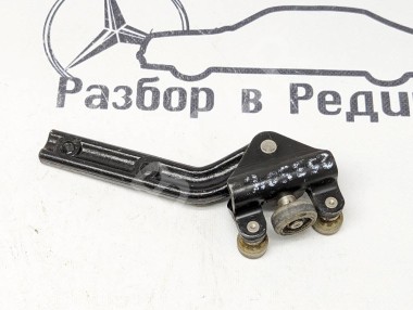 Ролик сдвижной двери MERCEDES-BENZ VANEO W414 (2001 - 2005) — Разборка Мерседес