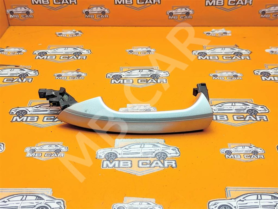 Ручка двери наружняя MERCEDES-BENZ C-класс W204/S204 (2006 - 2011) фото 1 — Разборка Мерседес