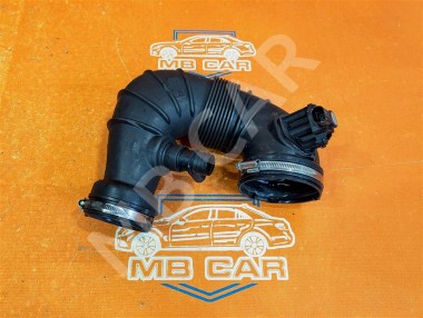 Патрубок воздушный MERCEDES-BENZ C-класс W204/S204 (2006 - 2011) — Разборка Мерседес