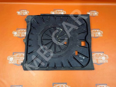 Поддон запасного колеса MERCEDES-BENZ W124 W124/S124/C124/A124 (1984 - 1993) — Разборка Мерседес