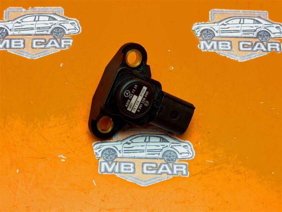 Датчик давления MERCEDES-BENZ C-класс W204/S204 (2006 - 2011) фото 1 &mdash; Разборка Мерседес