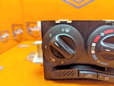 Панель управления климатом MERCEDES-BENZ A-класс W168 (1997 - 2001) &mdash; Разборка Мерседес