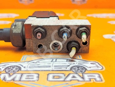 Блок клапанов пневмоподвески MERCEDES-BENZ E-класс W211/S211 (2002 - 2006) — Разборка Мерседес