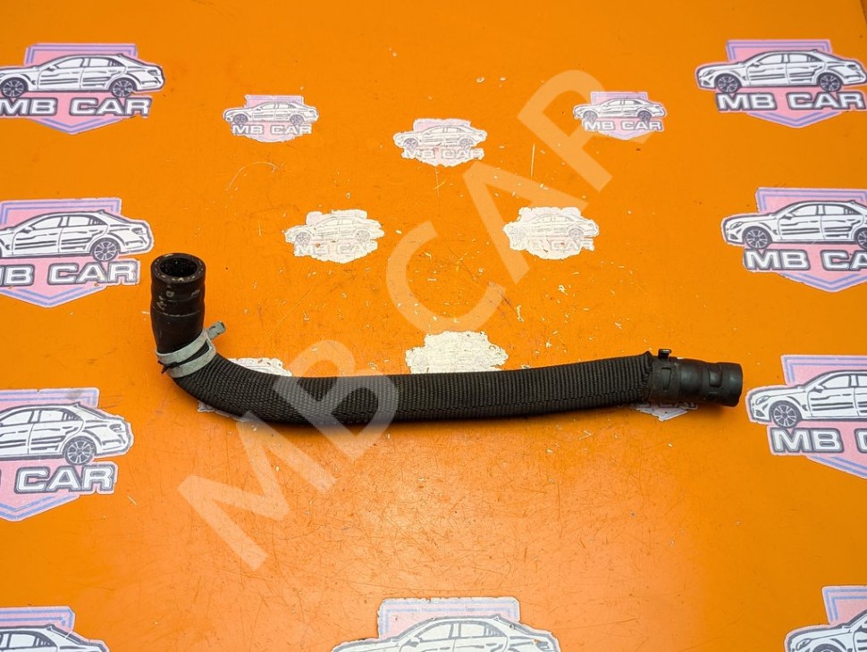 Патрубок ОЖ MERCEDES-BENZ C-класс W205/S205/C205/A205 (2014 - 2018) фото 1 &mdash; Разборка Мерседес