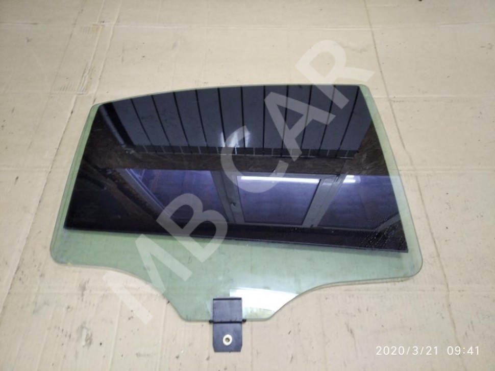 Стекло заднее левое MERCEDES-BENZ S-класс W221 (2005 - 2009) фото 1 &mdash; Разборка Мерседес