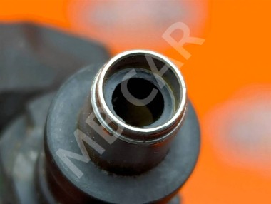 Форсунка БЕНЗИН MERCEDES-BENZ C-класс W204/S204 (2006 - 2011) — Разборка Мерседес