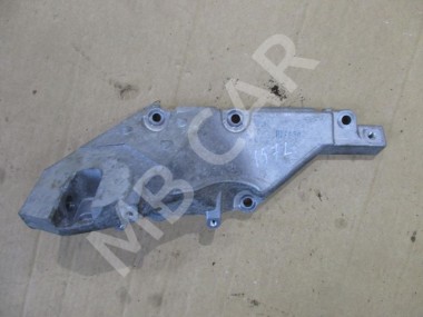 Лапа левая MERCEDES-BENZ GL-класс X166 (2012 - 2016) — Разборка Мерседес