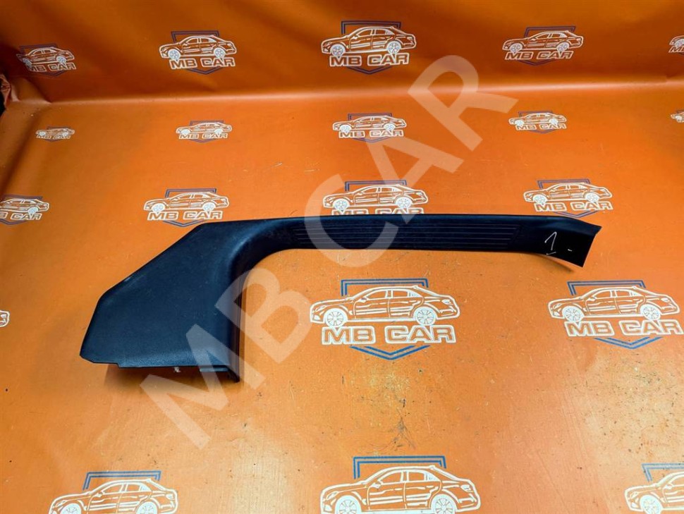 Накладка порога внутренняя MERCEDES-BENZ GL-класс X166 (2012 - 2016) фото 1 — Разборка Мерседес