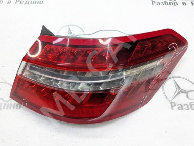 Фонарь задний правый MERCEDES-BENZ E-класс W212/S212/C207/A207 (2009 - 2013) — Разборка Мерседес