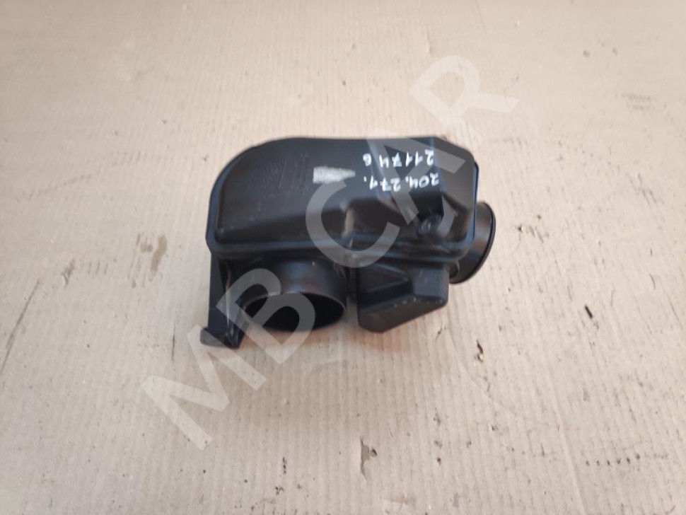 Резонатор воздушного фильтра MERCEDES-BENZ C-класс W204/S204 (2006 - 2011) фото 1 — Разборка Мерседес