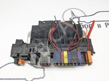 Блок SAM передний MERCEDES-BENZ S-класс W220 (1998 - 2005) — Разборка Мерседес