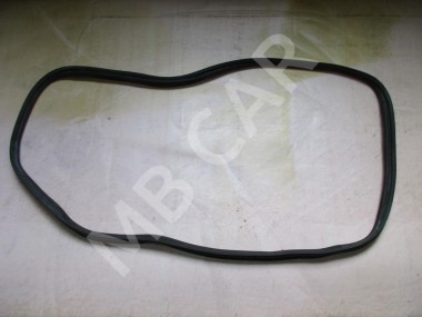 Уплотнитель крышки багажника MERCEDES-BENZ C-класс W205/S205/C205/A205 (2014 - 2018) — Разборка Мерседес