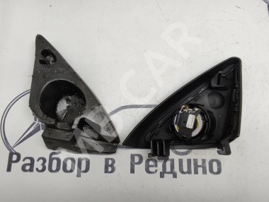Уголок зеркала MERCEDES-BENZ CLS-класс C219 (2004 - 2008) — Разборка Мерседес