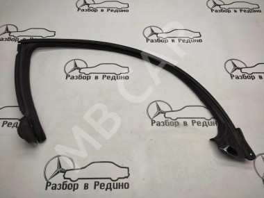 Уплотнитель стекла двери MERCEDES-BENZ CLS-класс C219 (2004 - 2008) — Разборка Мерседес