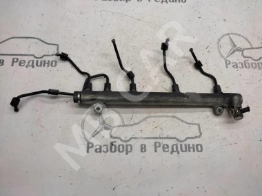 Рампа топливная MERCEDES-BENZ C-класс W203/S203/CL203 (2000 - 2004) — Разборка Мерседес