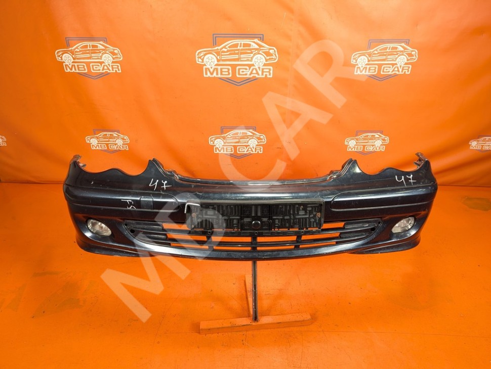 Бампер передний MERCEDES-BENZ C-класс W203/S203/CL203 рестайлинг (2004 - 2008) фото 1 &mdash; Разборка Мерседес