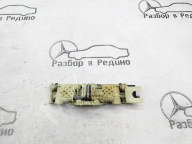 Механизм подголовника MERCEDES-BENZ S-класс W220 рестайлинг (2002 - 2005) — Разборка Мерседес