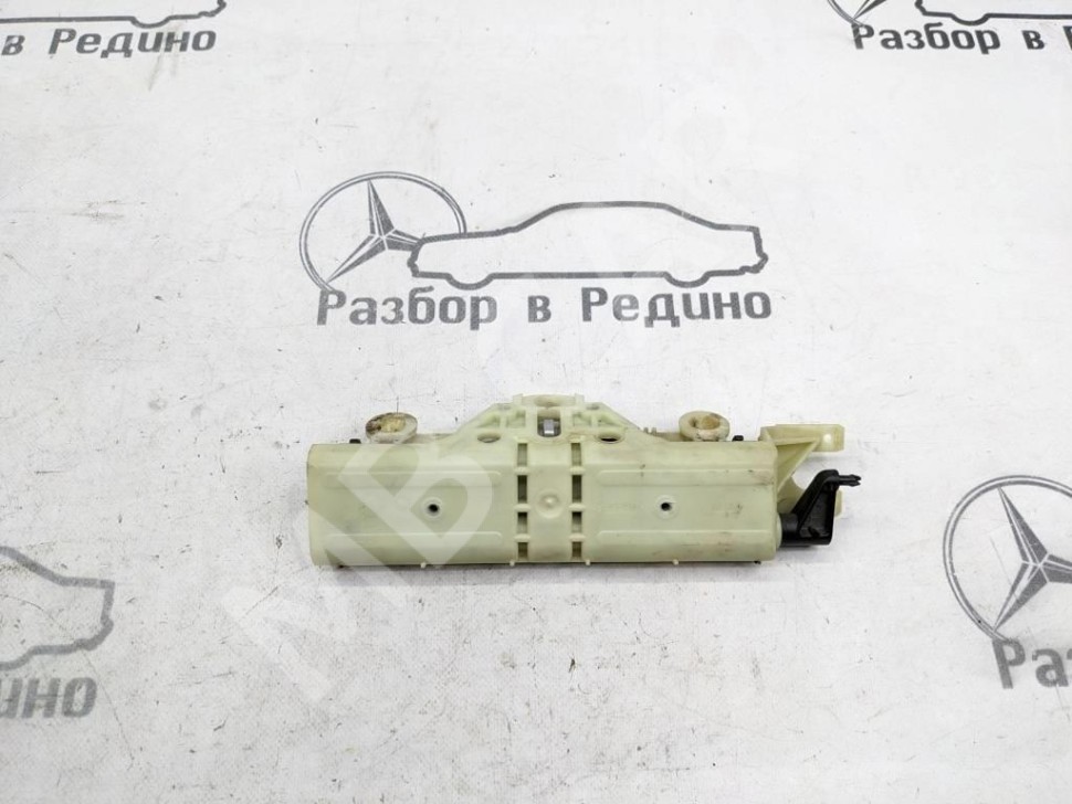 A2208000475 Механизм подголовника MERCEDES-BENZ S-class w220 купить за ...