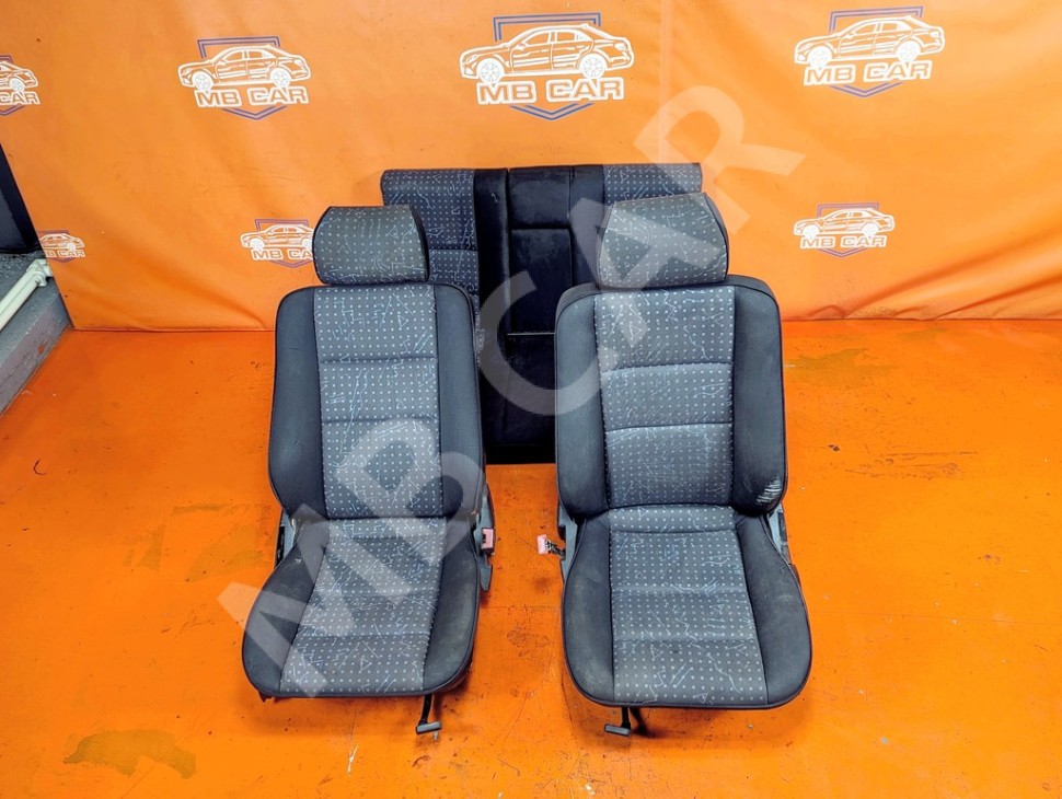 Салон MERCEDES-BENZ C-класс W202/S202 (1993 - 1997) фото 1 &mdash; Разборка Мерседес