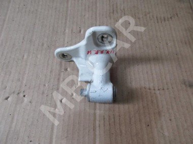 Петля двери MERCEDES-BENZ CLA-класс C117/X117 рестайлинг (2016 - 2019) — Разборка Мерседес