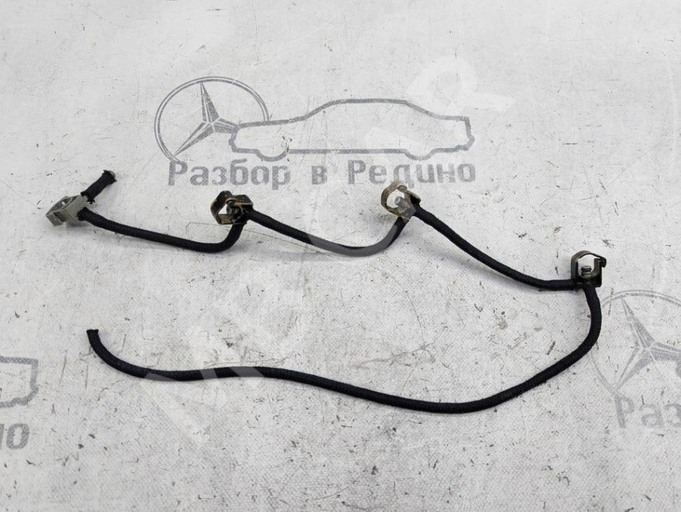 Обратка форсунок MERCEDES-BENZ C-класс W204/S204 (2006 - 2011) фото 1 — Разборка Мерседес