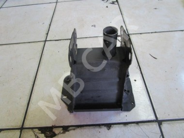 Кронштейн усилителя заднего бампера MERCEDES-BENZ GL-класс X164 (2006 - 2009) — Разборка Мерседес