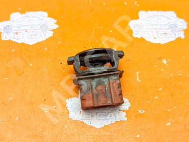 Опора радиатора MERCEDES-BENZ S-класс W221 рестайлинг (2009 - 2013) &mdash; Разборка Мерседес