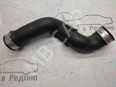 Патрубок интеркулера MERCEDES-BENZ C-класс W203/S203/CL203 (2000 - 2004) — Разборка Мерседес