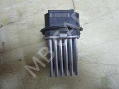 Реле моторчика печки MERCEDES-BENZ E-класс W212/S212/C207/A207 (2009 - 2013) — Разборка Мерседес