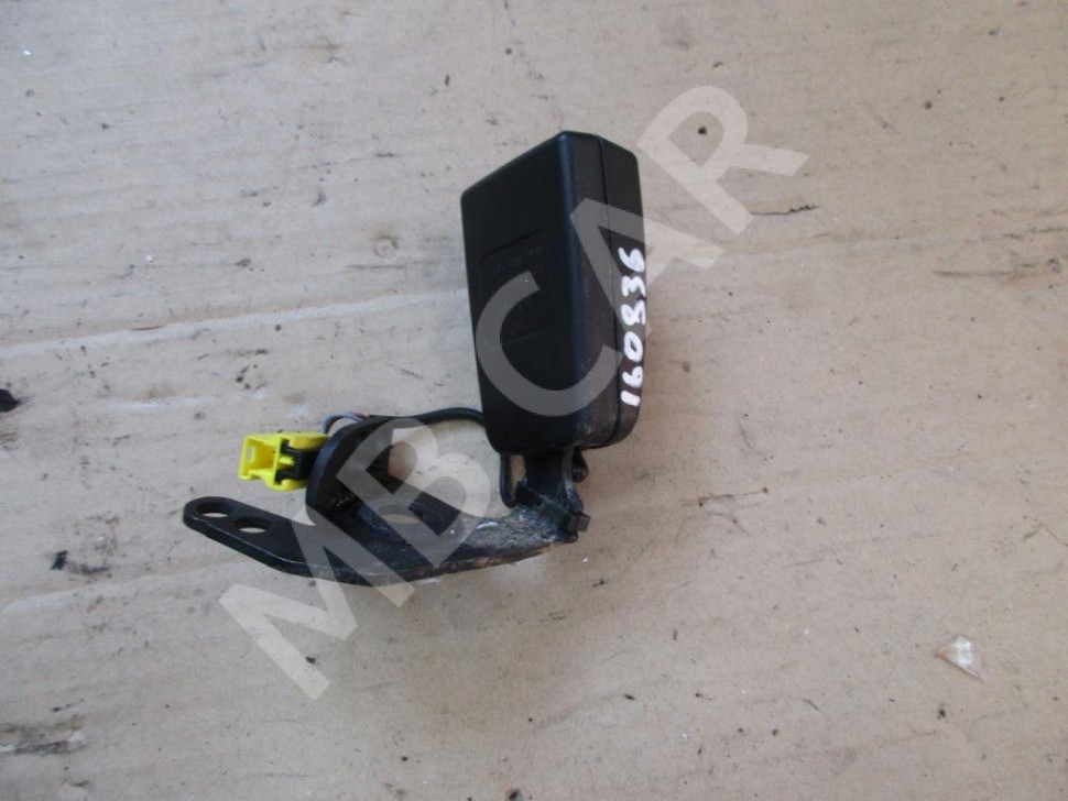 Замок ремня безопасности MERCEDES-BENZ C-класс W204/S204 (2006 - 2011) фото 1 — Разборка Мерседес