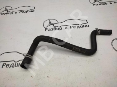 Патрубок ОЖ MERCEDES-BENZ S-класс W220 (1998 - 2005) — Разборка Мерседес
