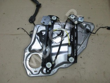 Стеклоподъемник задний левый MERCEDES-BENZ CLS-класс C218/X218 рестайлинг (2014 - 2017) — Разборка Мерседес