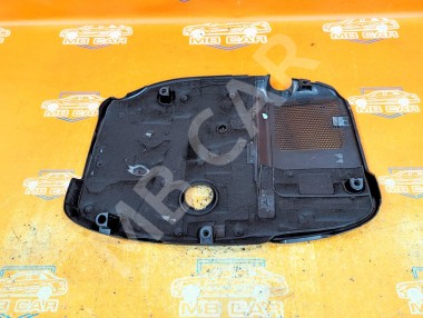 Крышка двигателя декоративная MERCEDES-BENZ C-класс W204/S204 (2006 - 2011) — Разборка Мерседес