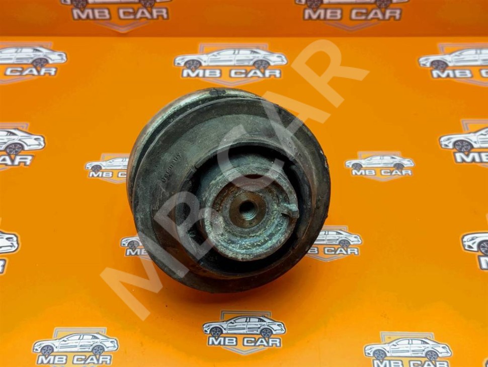 Опора двигателя MERCEDES-BENZ E-класс W211/S211 (2002 - 2006) фото 1 — Разборка Мерседес