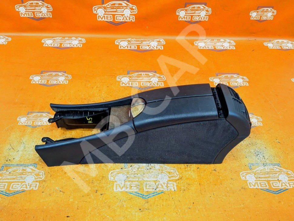 Подлокотник MERCEDES-BENZ E-класс W211/S211 (2002 - 2006) фото 1 — Разборка Мерседес