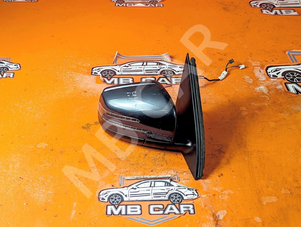 Зеркало правое MERCEDES-BENZ GLE-класс W166 (2015 - 2018) фото 1 &mdash; Разборка Мерседес