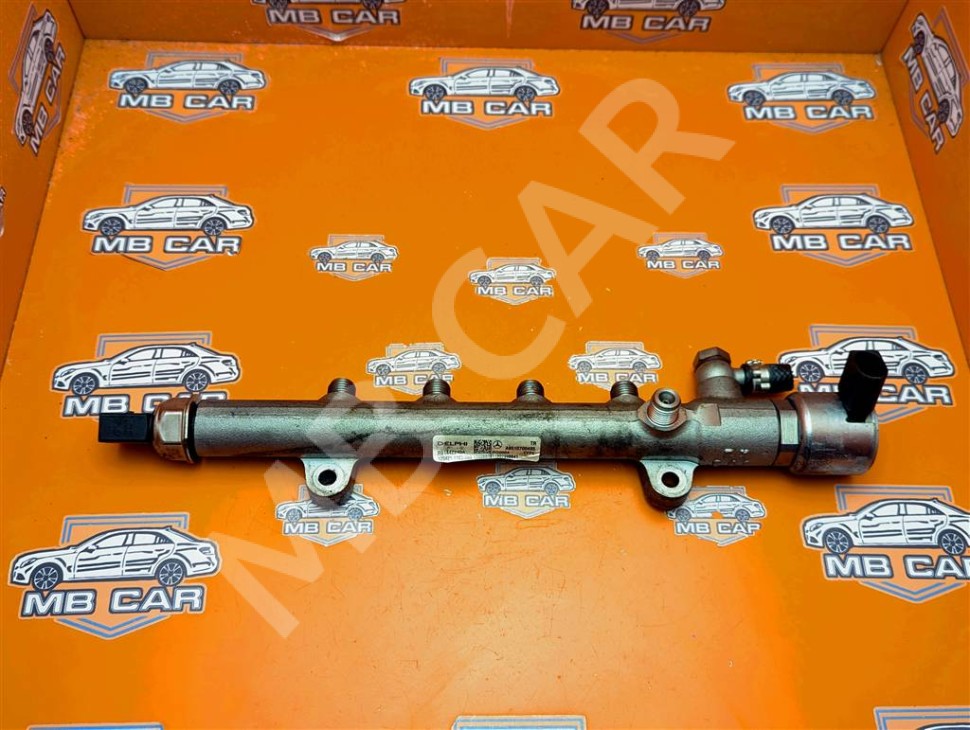 Рампа топливная MERCEDES-BENZ C-класс W204/S204 (2006 - 2011) фото 1 — Разборка Мерседес