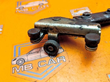 Ролик сдвижной двери MERCEDES-BENZ V-класс W638/W639 (1996 - 2003) V 220 2.1 D AT (122 л.с.) &mdash; Разборка Мерседес