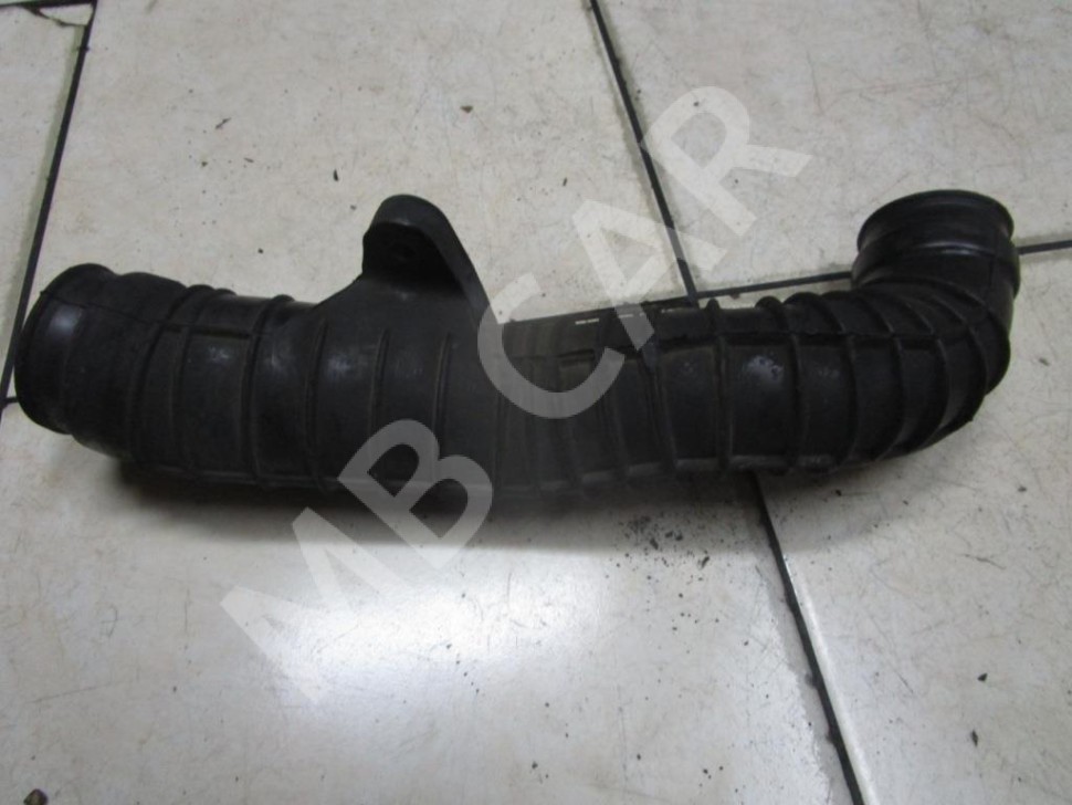 Патрубок турбины MERCEDES-BENZ Vito W638 (1996 - 2003) фото 1 &mdash; Разборка Мерседес