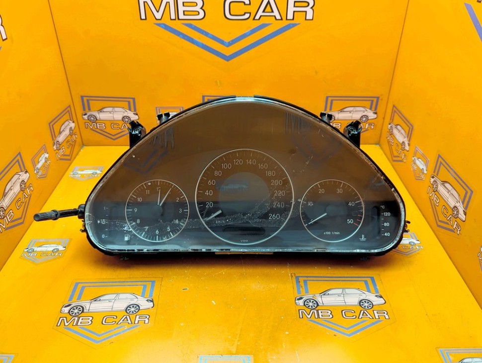 Щиток приборов MERCEDES-BENZ E-класс W211/S211 (2002 - 2006) E 320 CDI 3.2 AT (204 л.с.) фото 1 &mdash; Разборка Мерседес