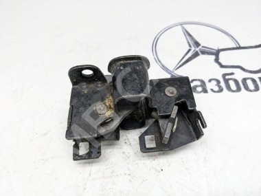 Замок капота MERCEDES-BENZ S-класс W220 (1998 - 2005) — Разборка Мерседес