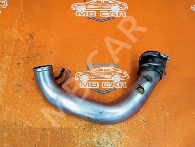 Патрубок интеркулера MERCEDES-BENZ M-класс AMG W166 (2011 - 2015) — Разборка Мерседес