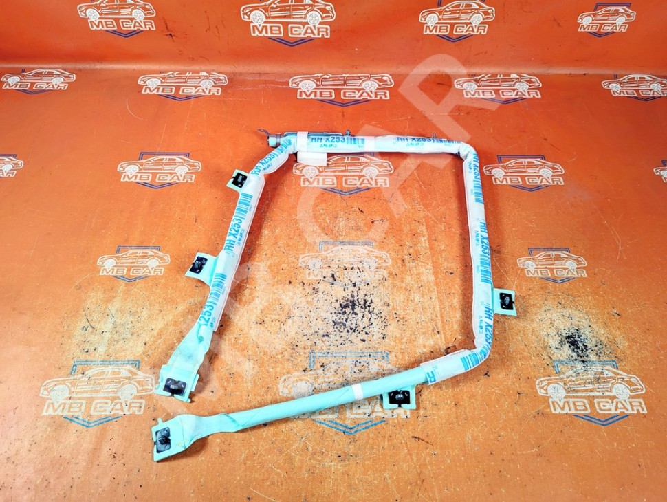 Шторка безопасности правая MERCEDES-BENZ GLC-класс X253 рестайлинг (2019 - 2025) фото 1 &mdash; Разборка Мерседес