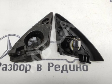 Уголок зеркала MERCEDES-BENZ CLS-класс C219 (2004 - 2008) — Разборка Мерседес