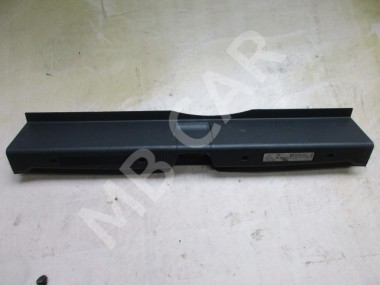 Накладка замка багажника MERCEDES-BENZ A-класс W168 рестайлинг (2001 - 2004) — Разборка Мерседес