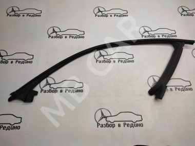 Уплотнитель стекла двери MERCEDES-BENZ CLS-класс C219 (2004 - 2008) — Разборка Мерседес